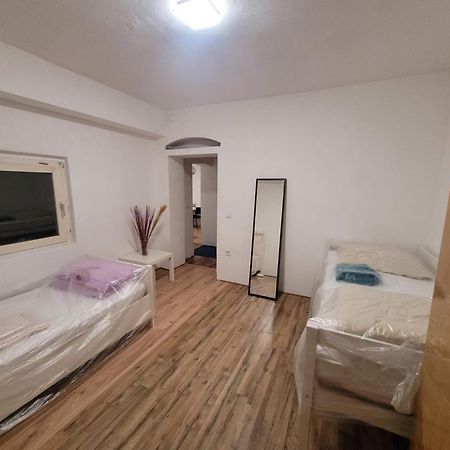 Monteurzimmer/Ferienwohnung/Pension ซีเกิน ภายนอก รูปภาพ